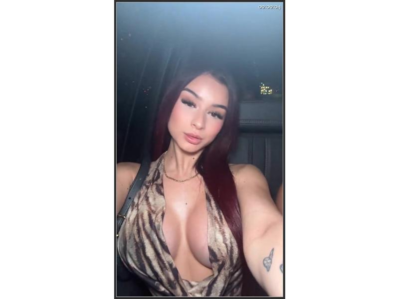 Andie Elle Onlyfans Video Show Boobs On Car