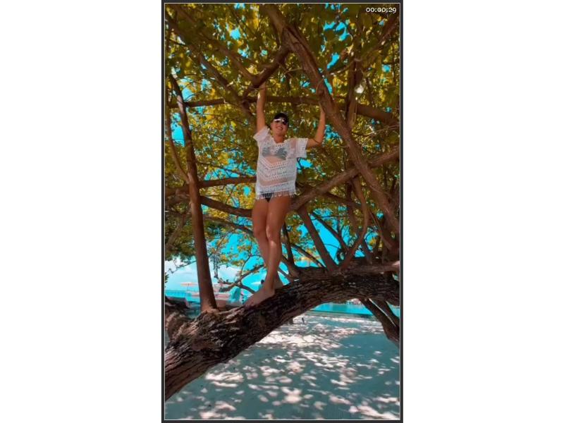 Arina Rodionova Onlyfans Video Naked Body In Pool
